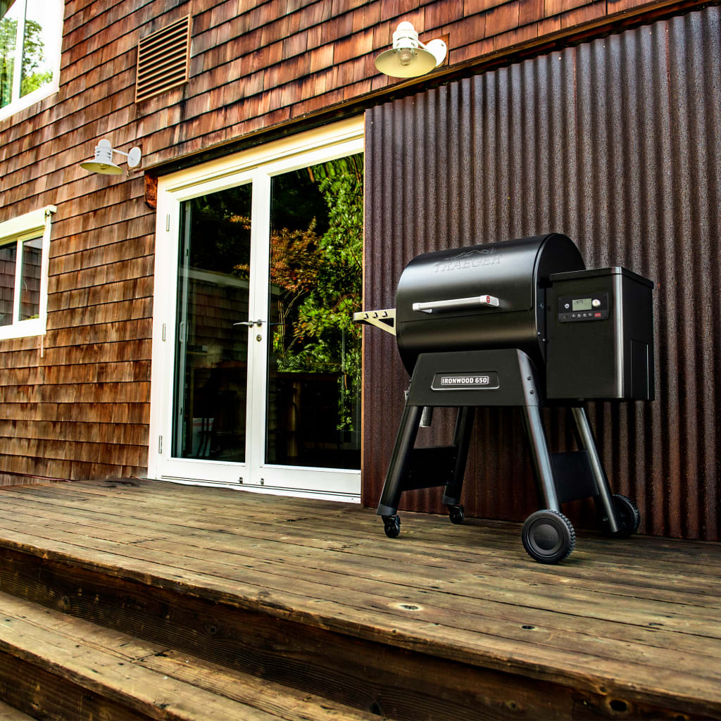 Traeger Ironwood 650 Black