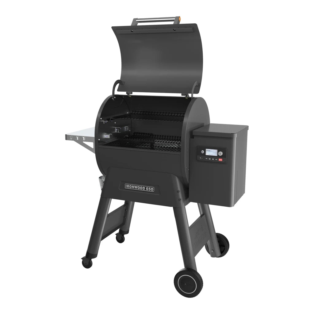 Traeger Ironwood 650 Black