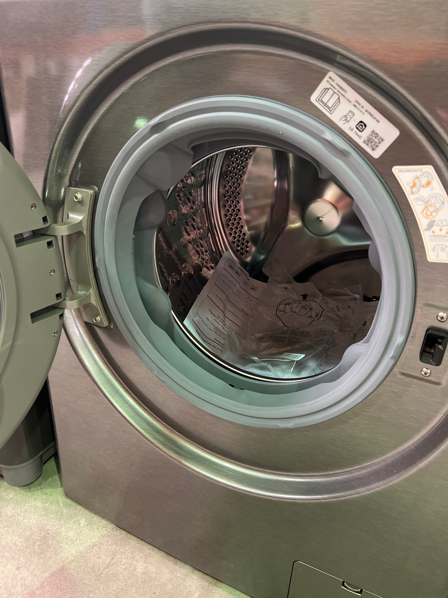 LG 10.5/7kg Washer Dryer VCM